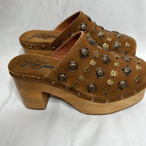 NWOT FREE PEOPLE Claudia Wooden  Platform Shoes - Picture 3 of 8